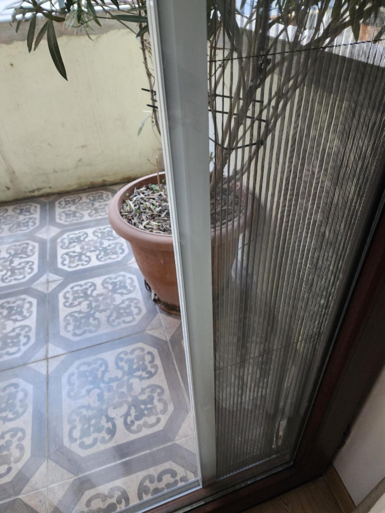 Vake-Saburtalo Hillside Apartment Tbilisi ภายนอก รูปภาพ